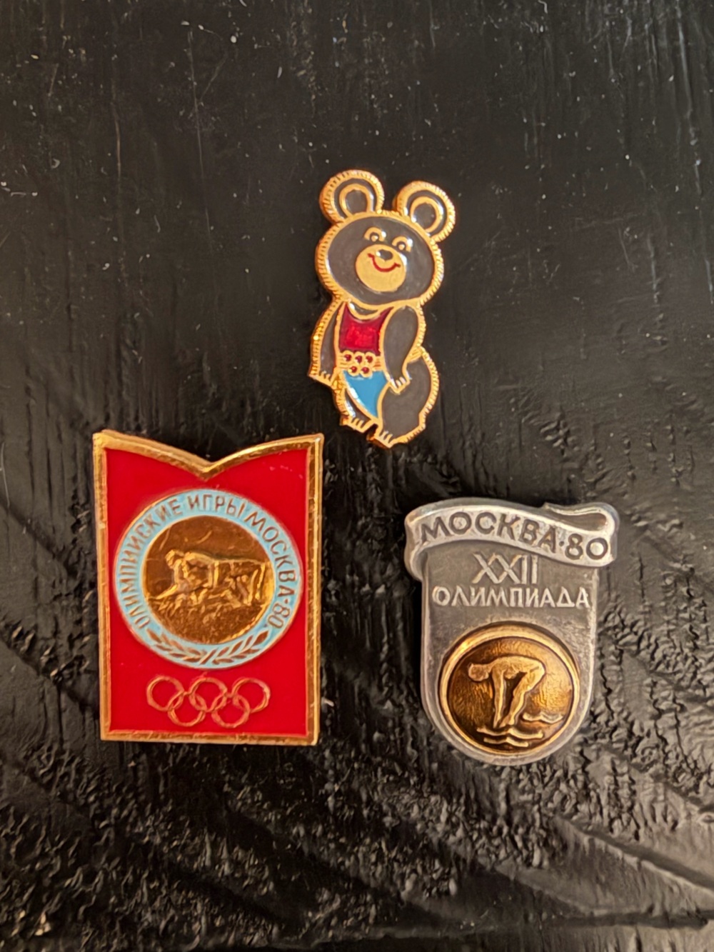 Vintage 1980 Moscow Russia Olympics Pin Set - Red, Gold, Blue Trading Collector